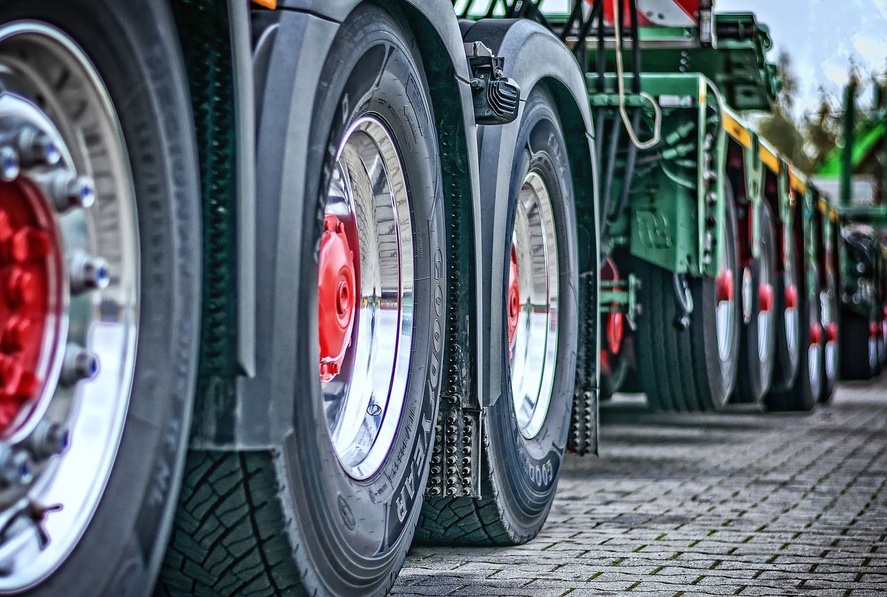 Dlaczego właściwe zarządzanie czasem pracy jest kluczowe dla firm transportowych?